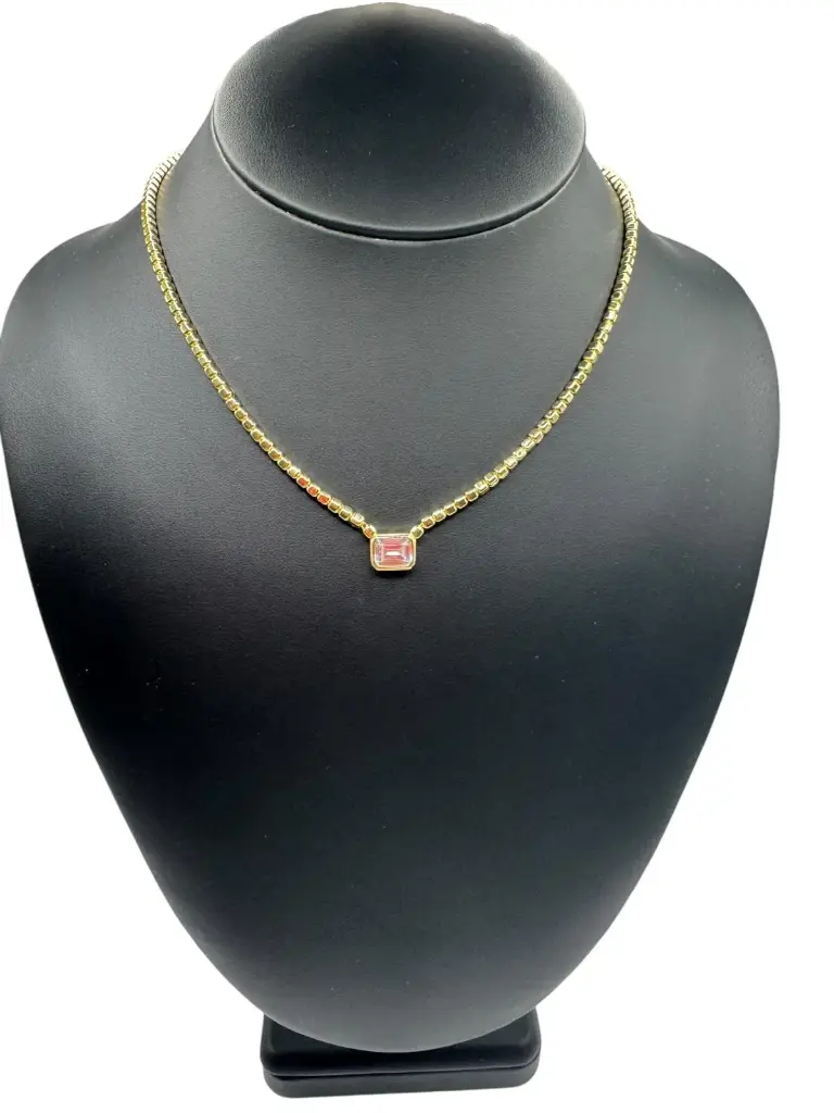 Emerald Bezel Chain Yellow Gold