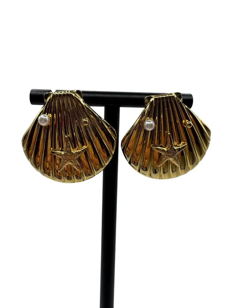 Beachy Shell Earrings