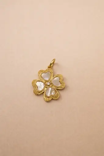 Clover Charm White