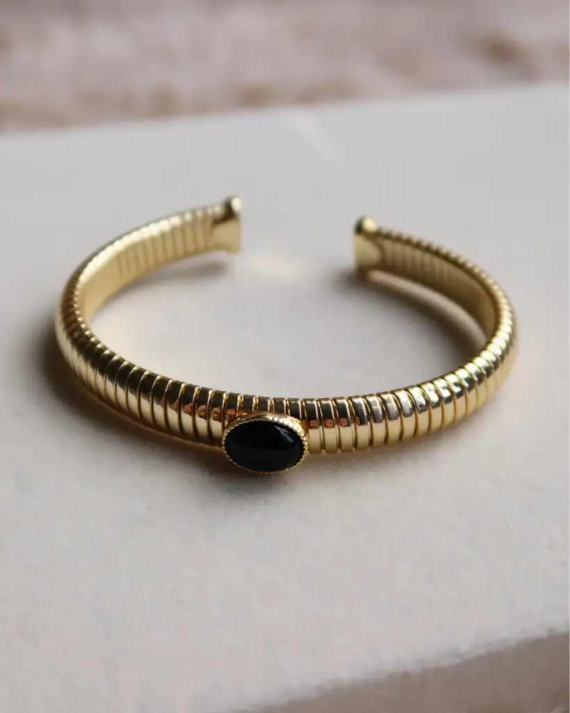 Single Stone Black Bangle