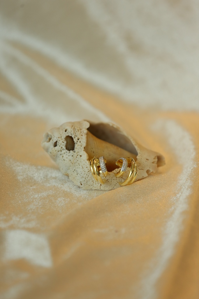 Lux Layer Hoops