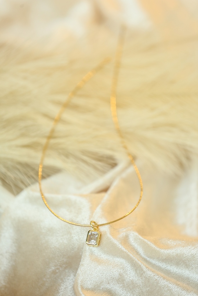 Emerald Shine Charm