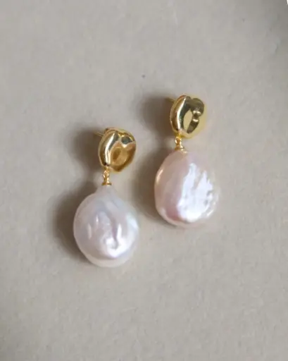 Pearl Drop Earrings