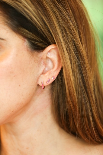 [E-PK-11] Magenta Baguette Ear Crawler